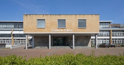 Segbroek College Den Haag - Kozijnen van WEBO