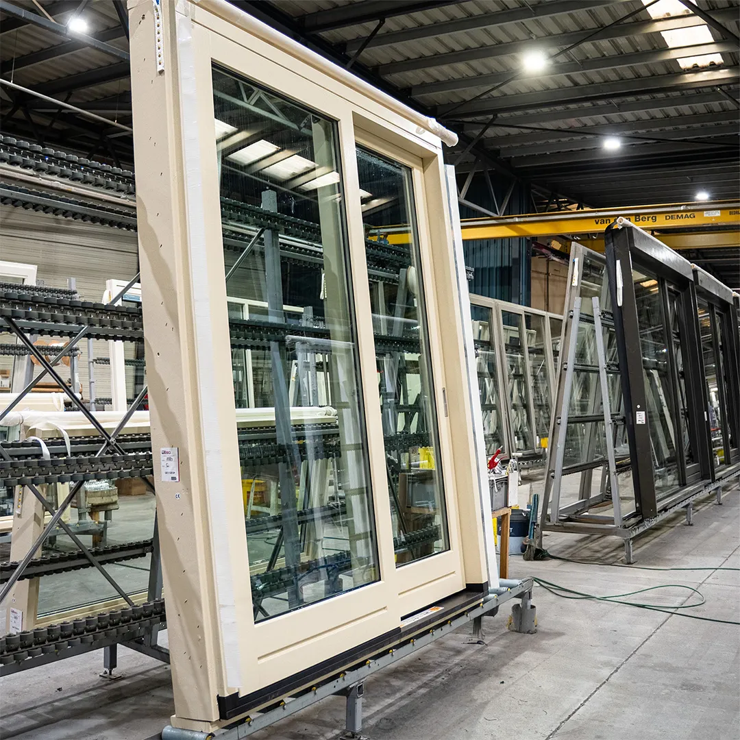 Kozijn in de fabriek van WEBO