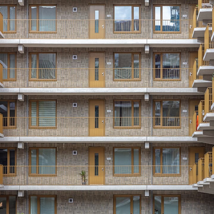 Brandwerende deuren voor beschermde vluchtroute